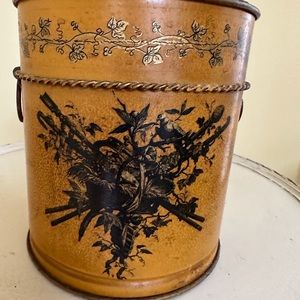 Hand decorated Italian metal cache pot
